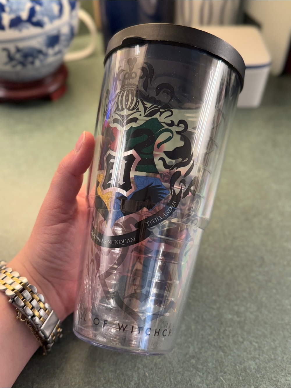 Tervis Tumbler Harry Potter Crest 24oz Insulated Cup with Lid - Picture 3 of 6